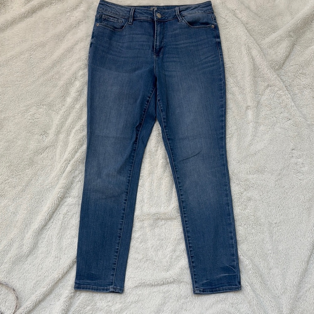 Classic Blue Women's Jeans